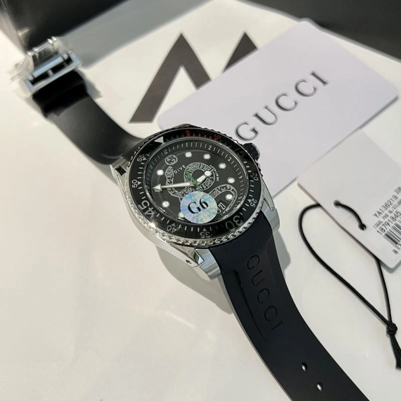 Refined GUCCI Watches 183116