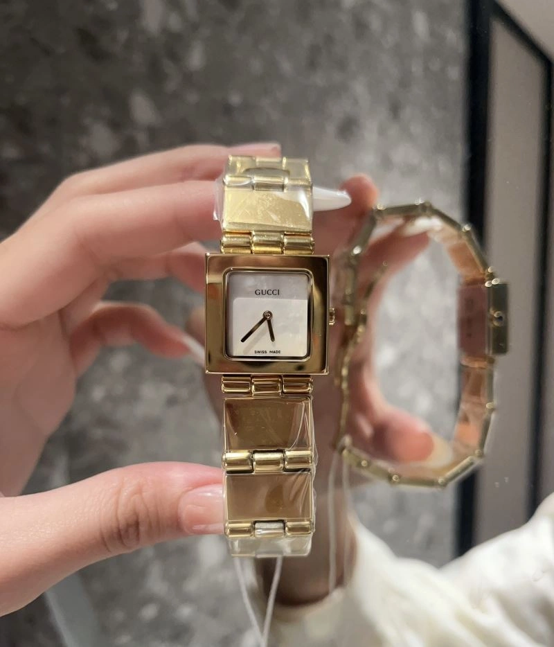 GUCCI Watches TravelReady 183084