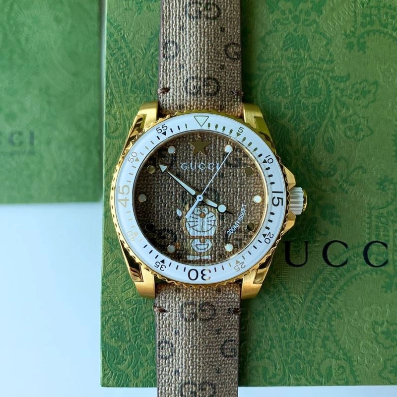 GUCCI Watches Durable 183064