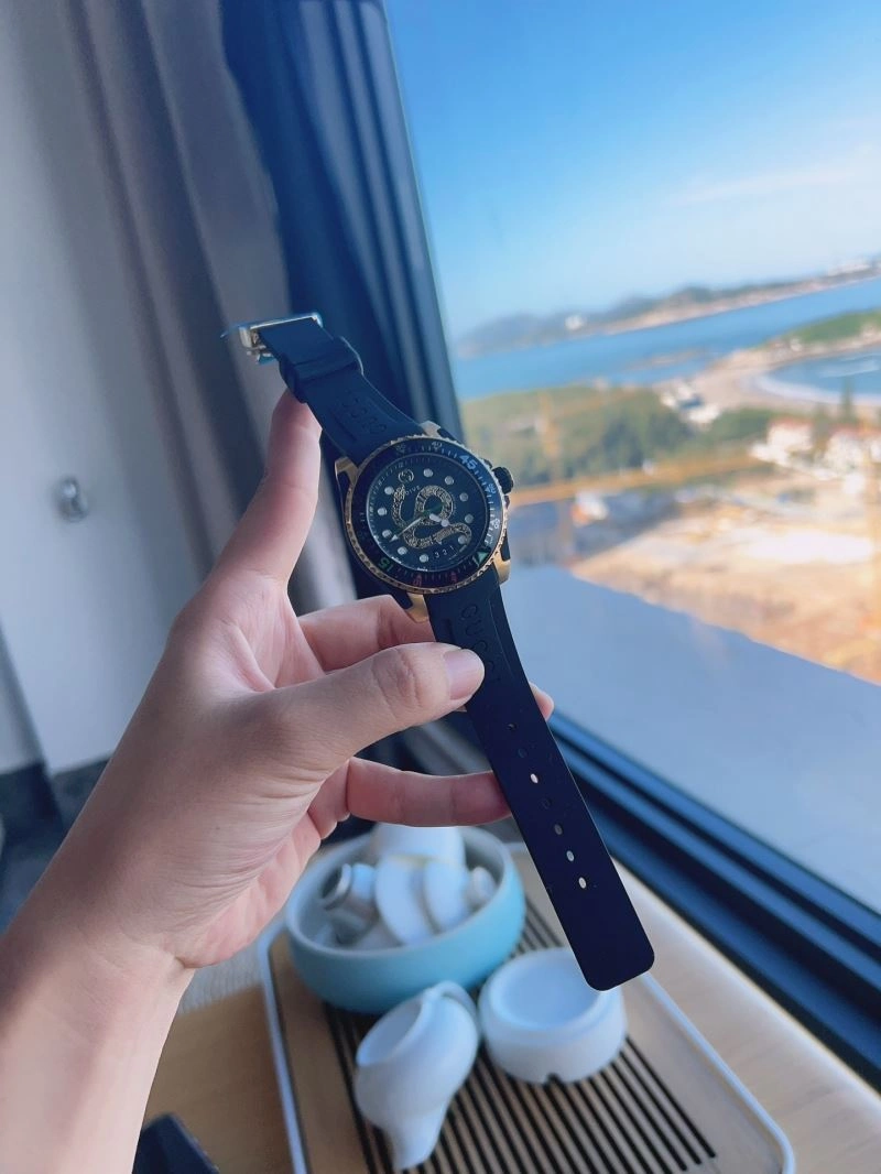 GUCCI Watches Trendsetting 182954