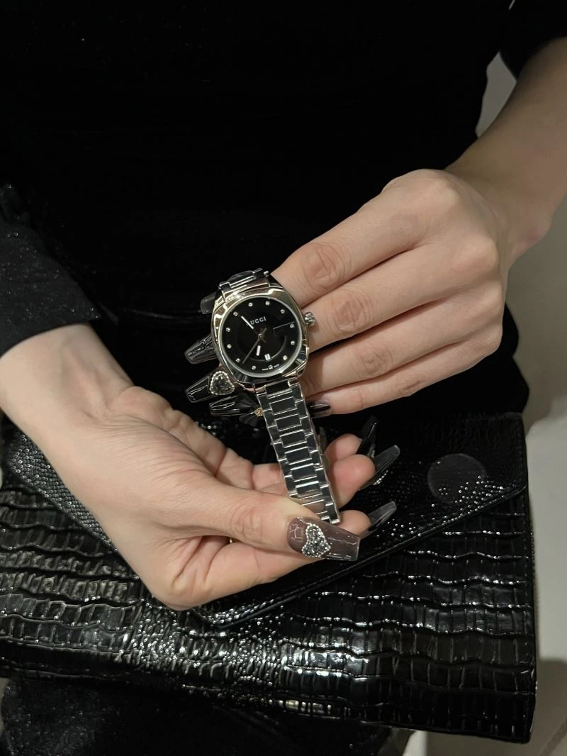 Fashionable GUCCI Watches 182943
