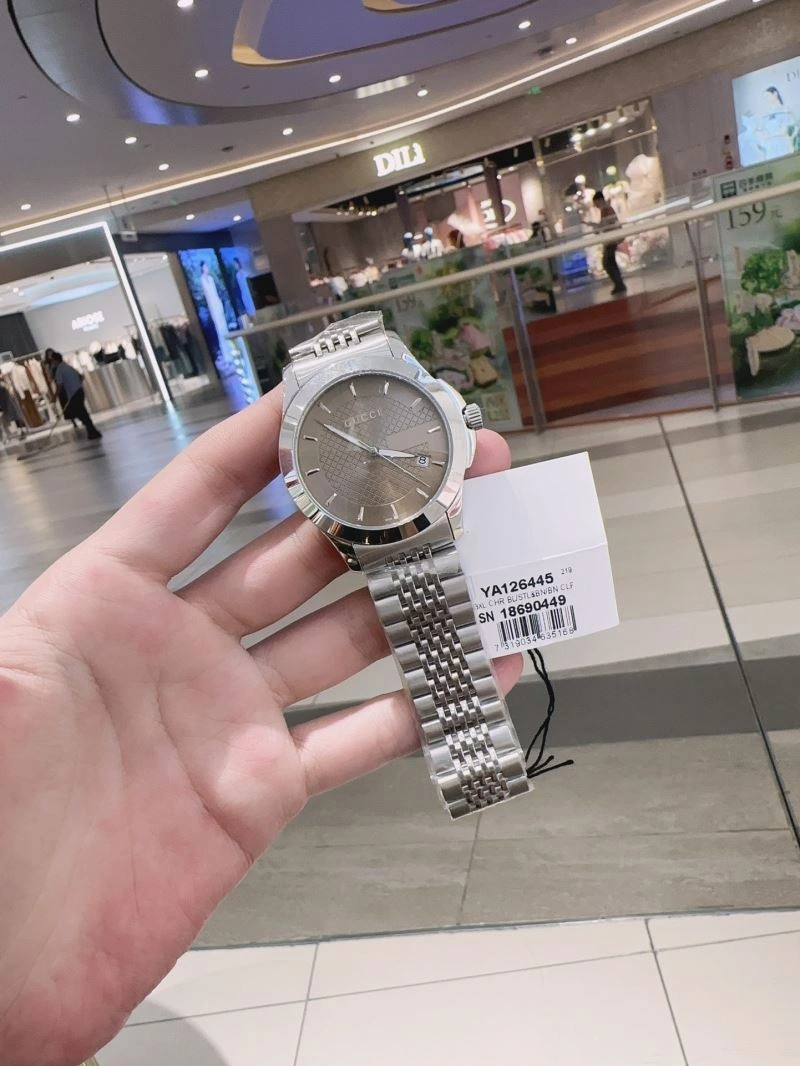 GUCCI Watches ZipUp 182901