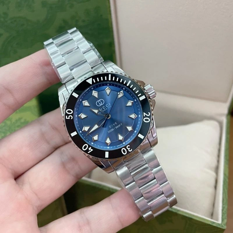 GUCCI Watches Bold 182874