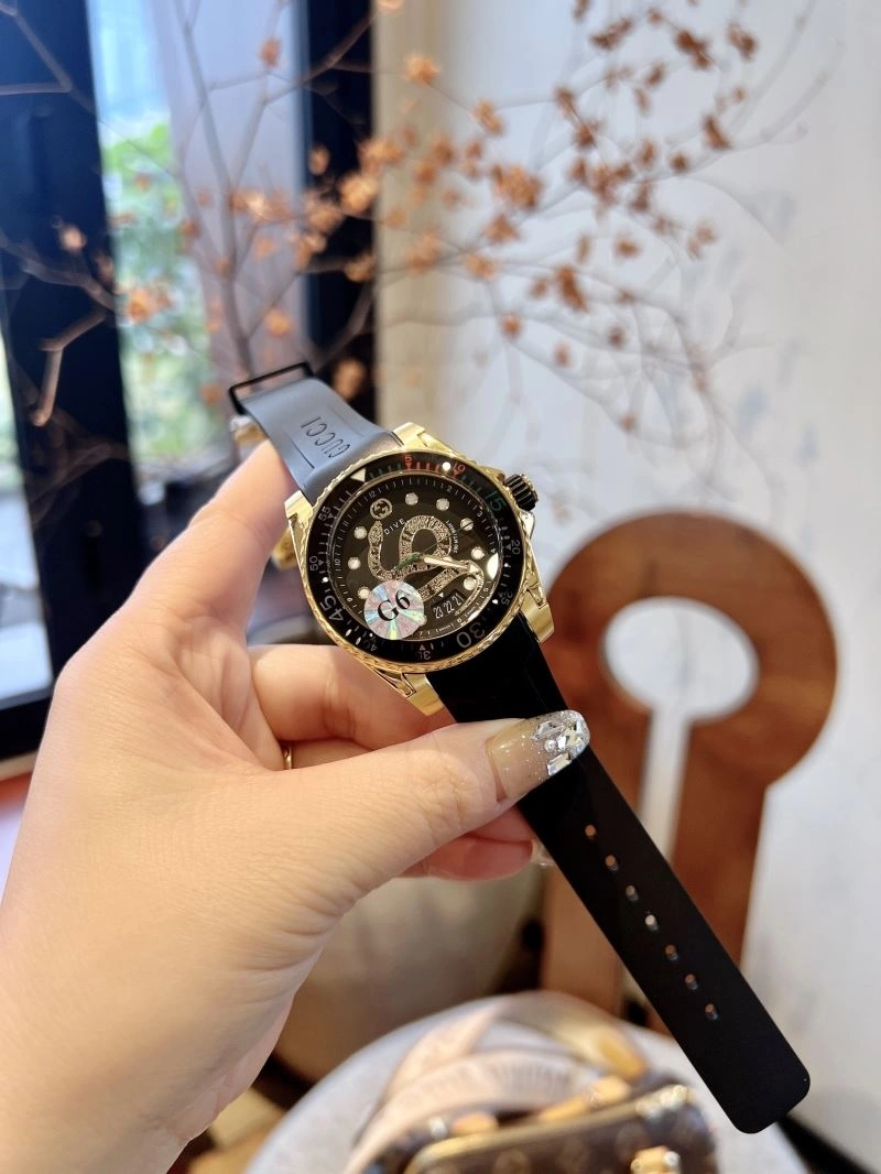 GoodFit GUCCI Watches 182897
