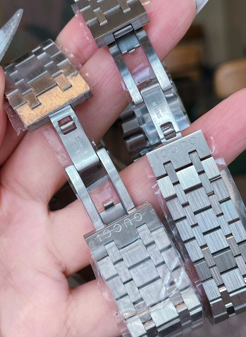 GUCCI Watches RelaxedFit 182703