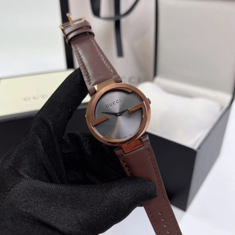 GUCCI Watches WaterResistant 183040