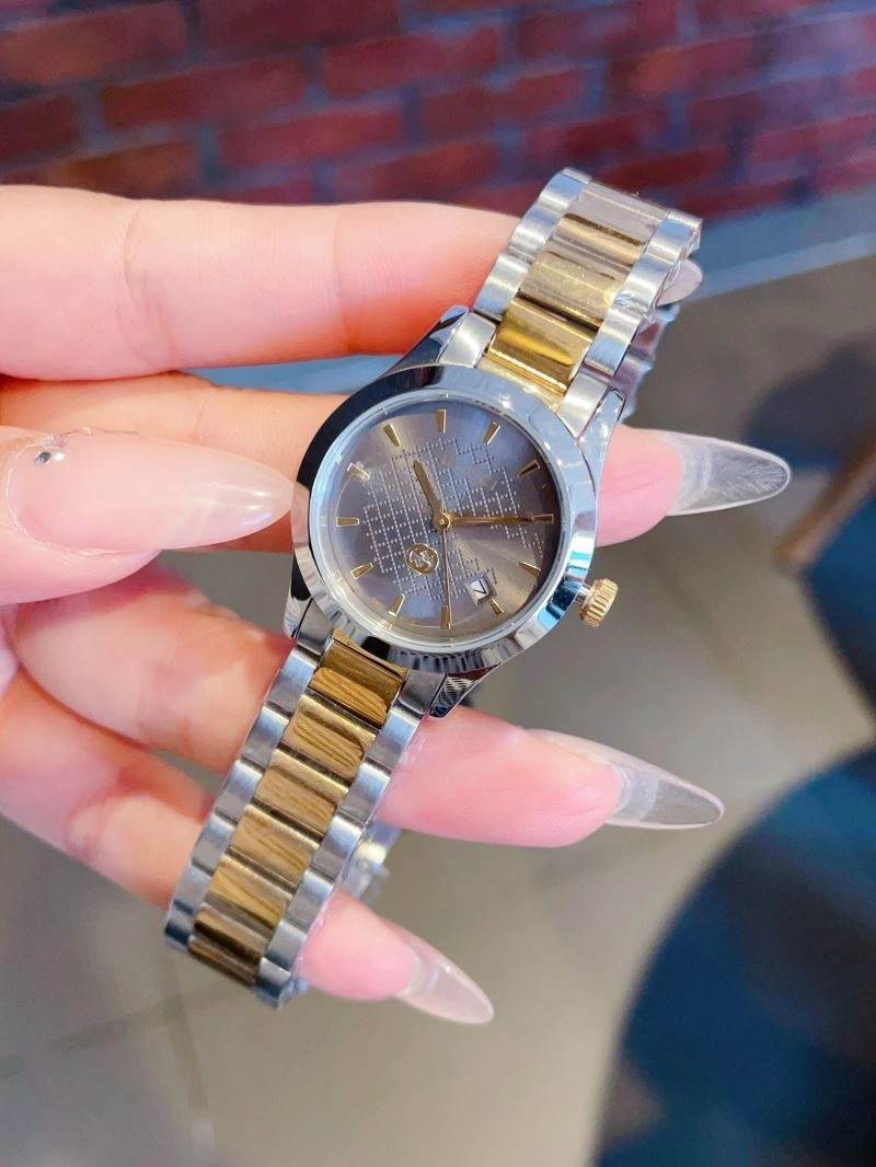 Compact GUCCI Watches 182967