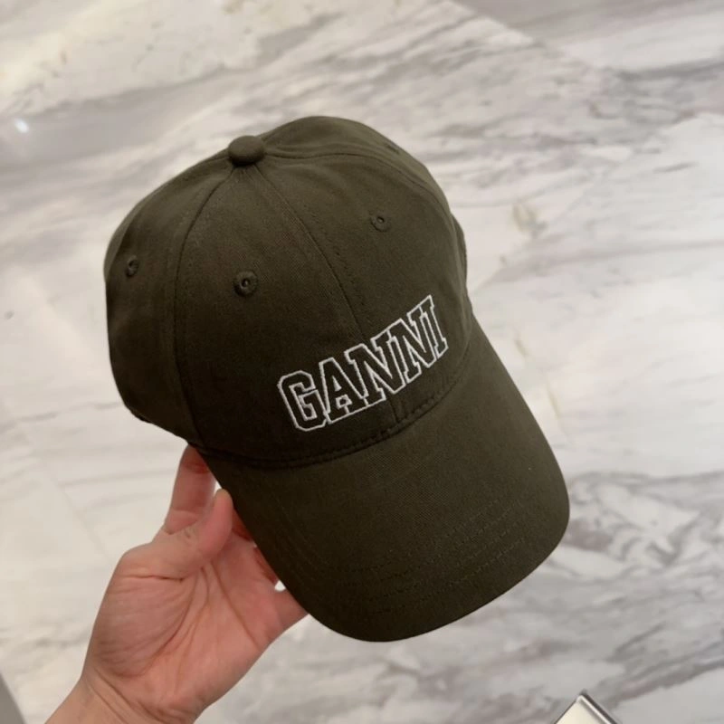 Casual Ganni Caps 258904
