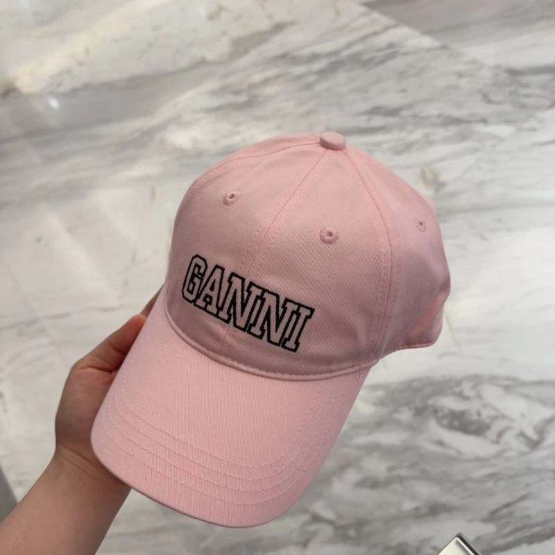 Ganni Caps Unique 258907
