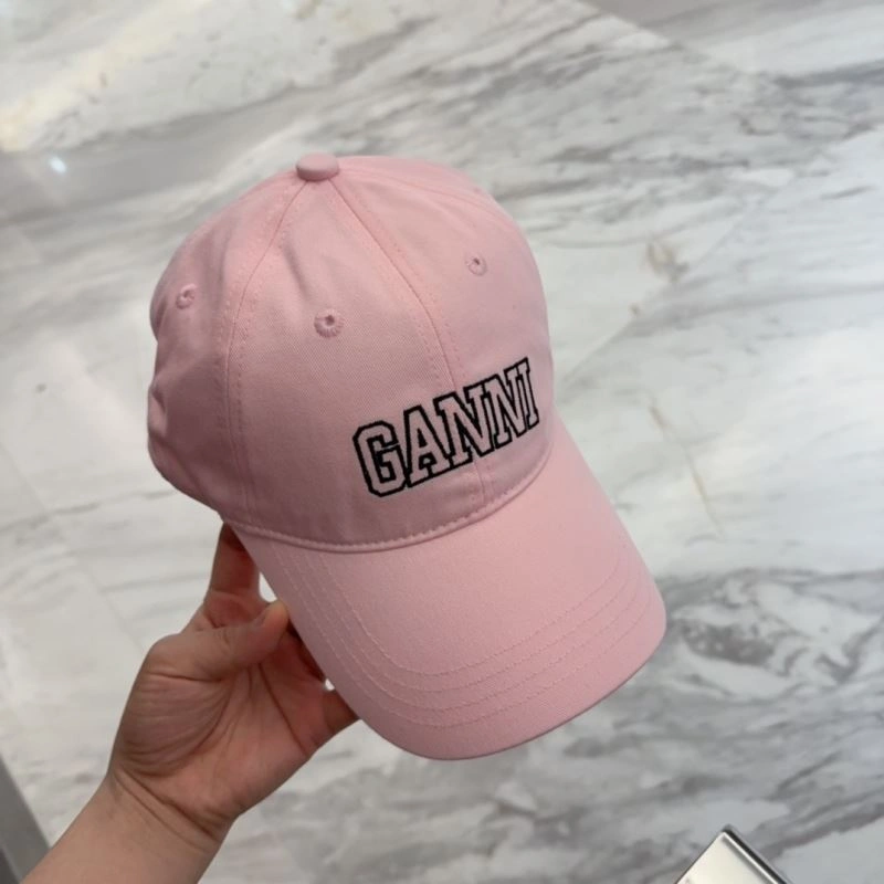 Ganni Caps Unique 258907