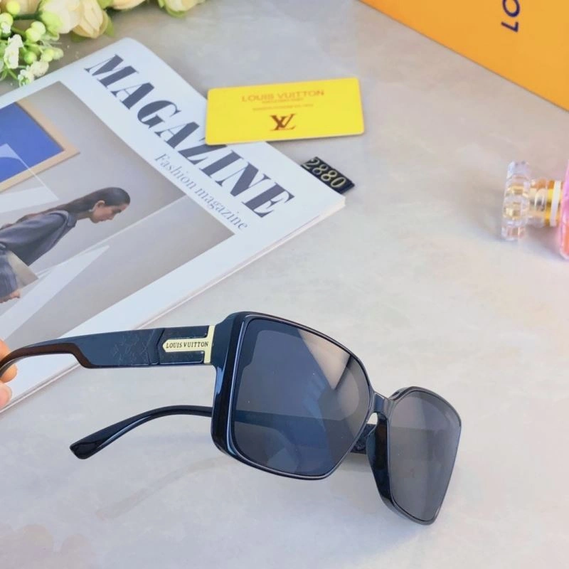 Gentle Monster Sunglasses RelaxedFit 279370