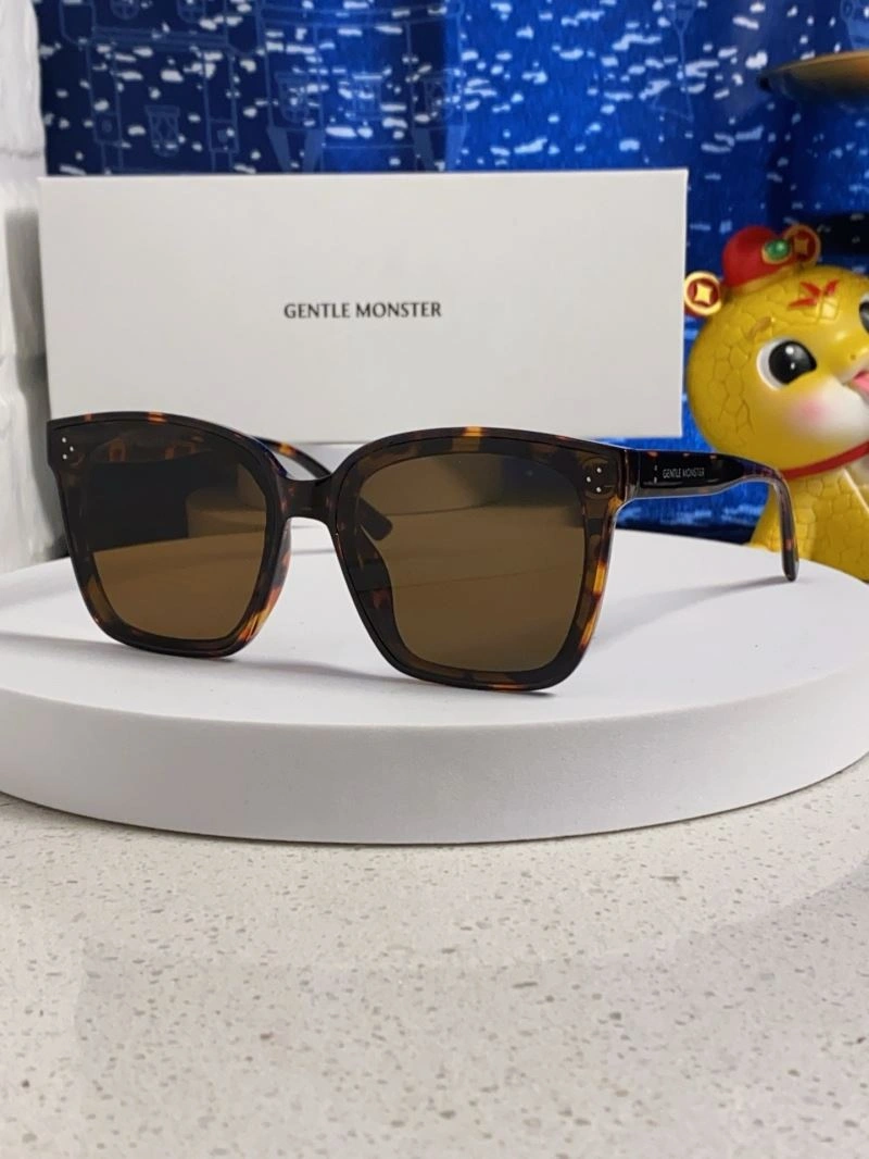 Efficient Gentle Monster Sunglasses 279396