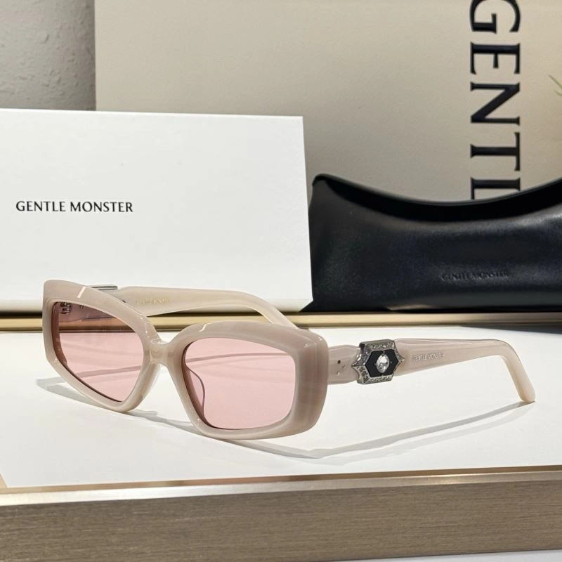 Efficient Gentle Monster Sunglasses 279439