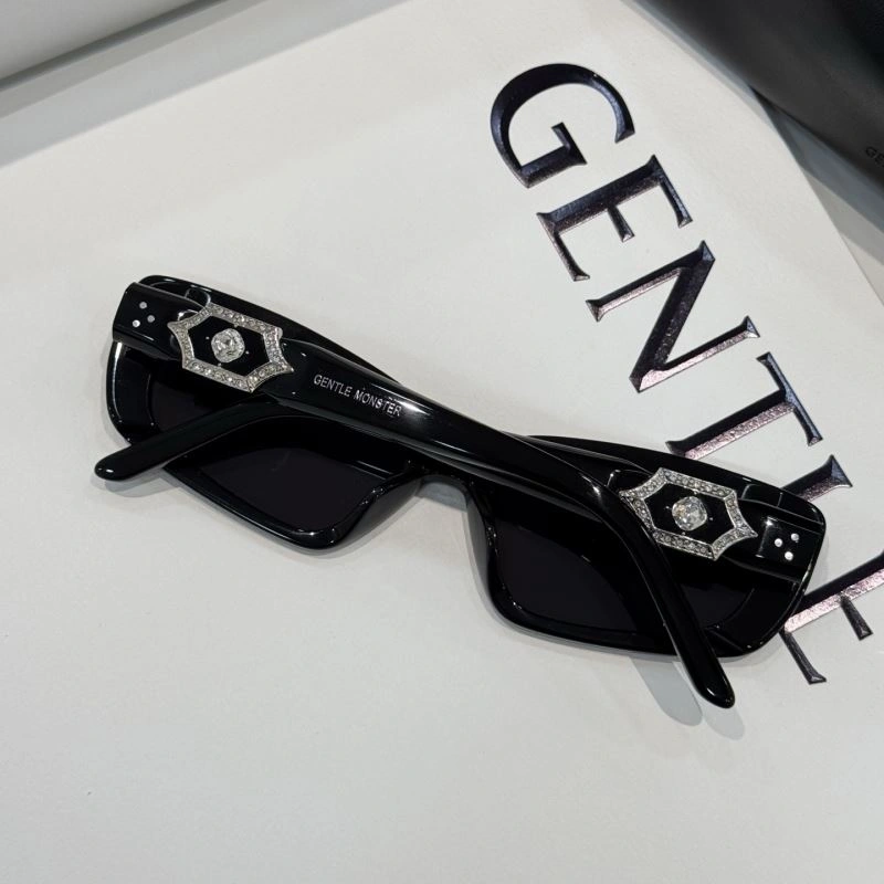 Efficient Gentle Monster Sunglasses 279439
