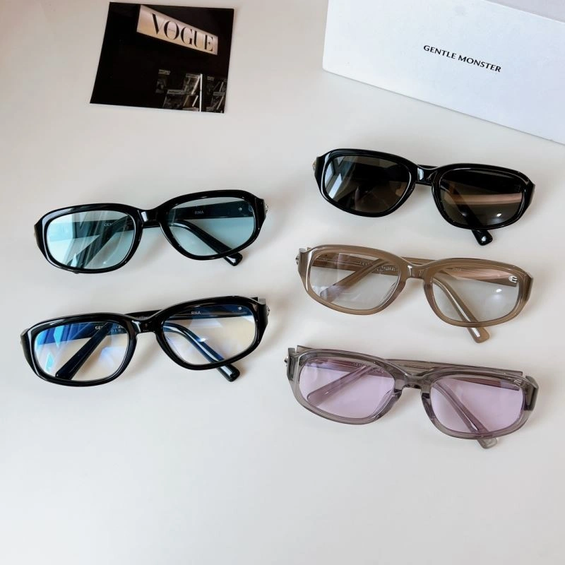 Compact Gentle Monster Sunglasses 279415