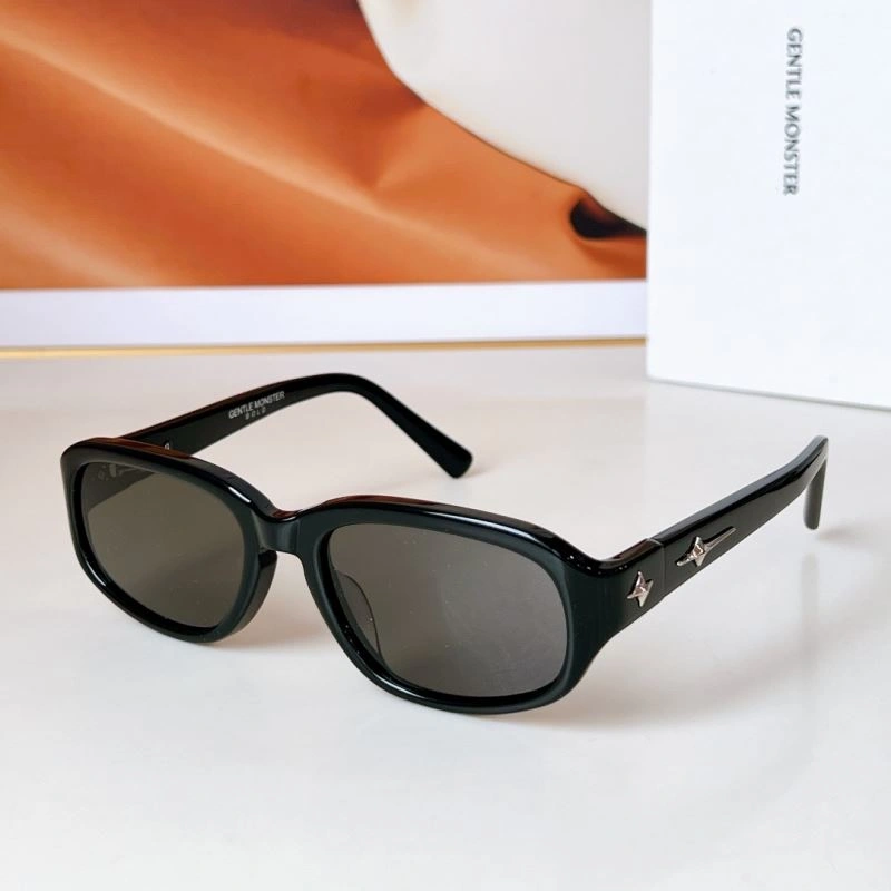 Compact Gentle Monster Sunglasses 279415