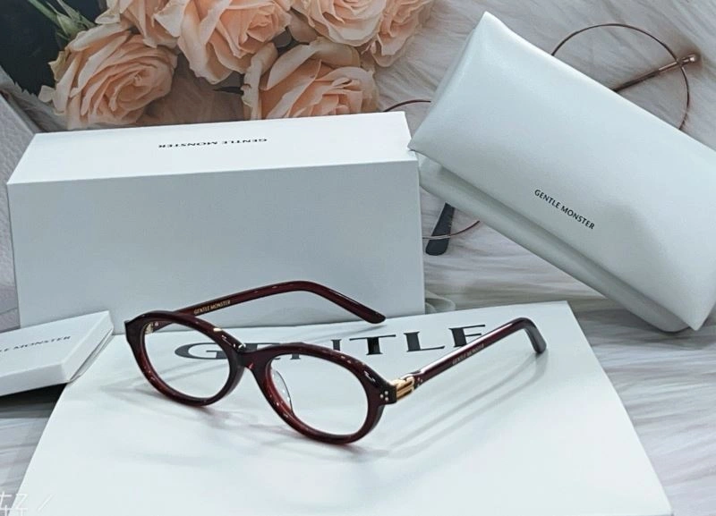 Gentle Monster Sunglasses ModernLook 279407