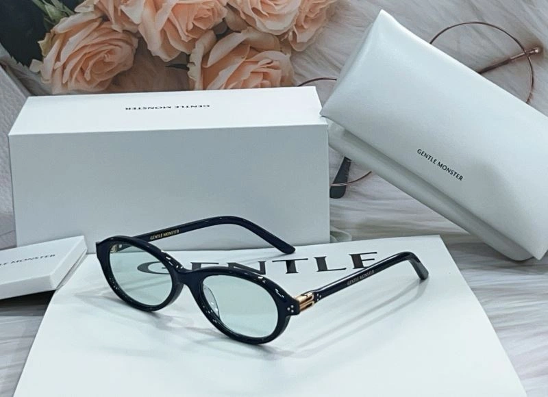 Gentle Monster Sunglasses ModernLook 279407