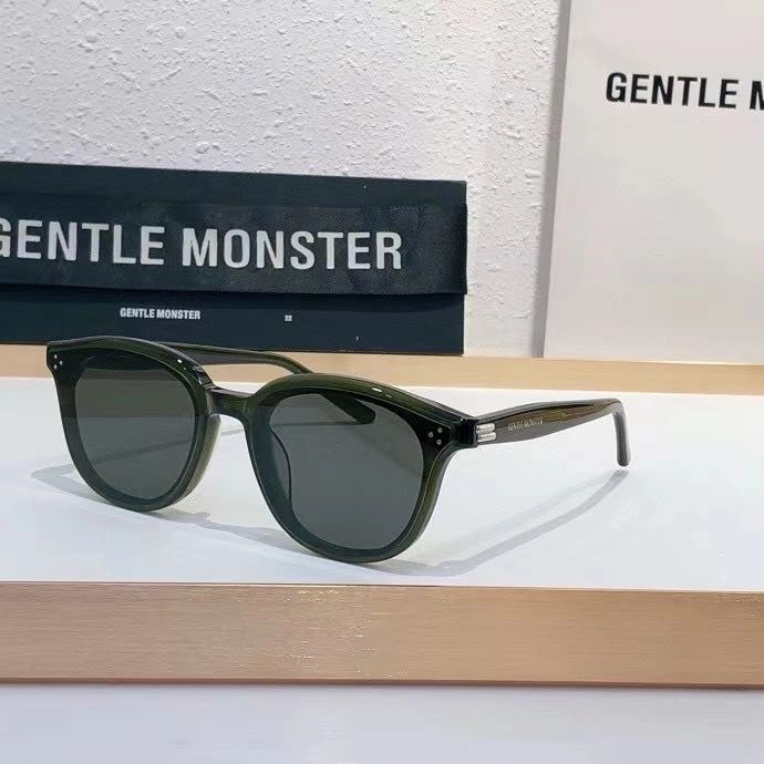Snug Gentle Monster Sunglasses 279406
