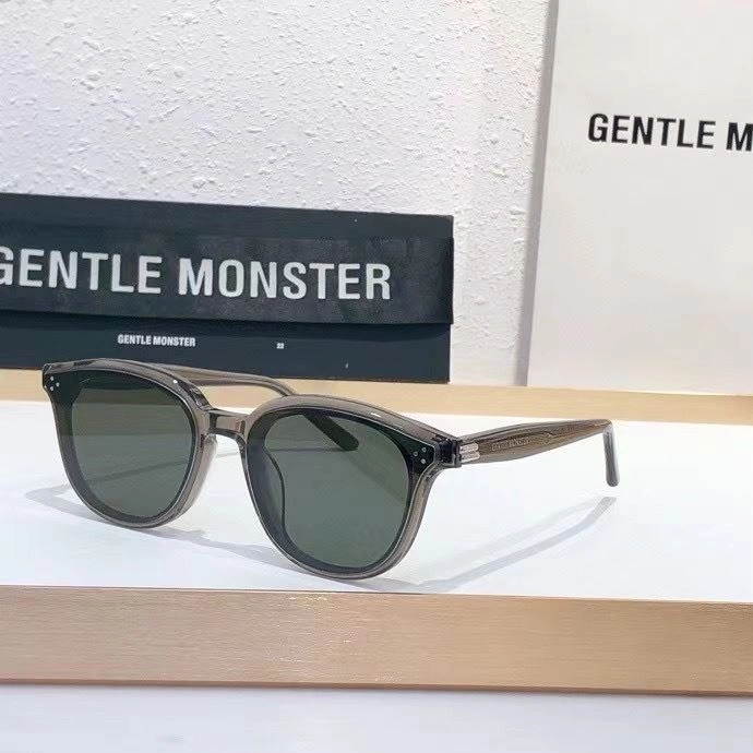 Snug Gentle Monster Sunglasses 279406