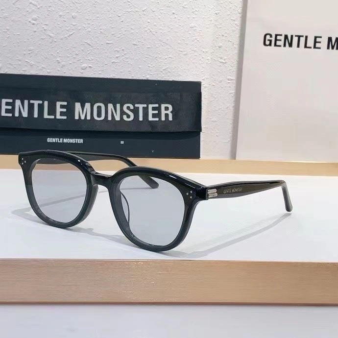 Snug Gentle Monster Sunglasses 279406