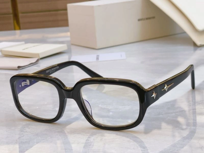 Soft Gentle Monster Sunglasses 279394