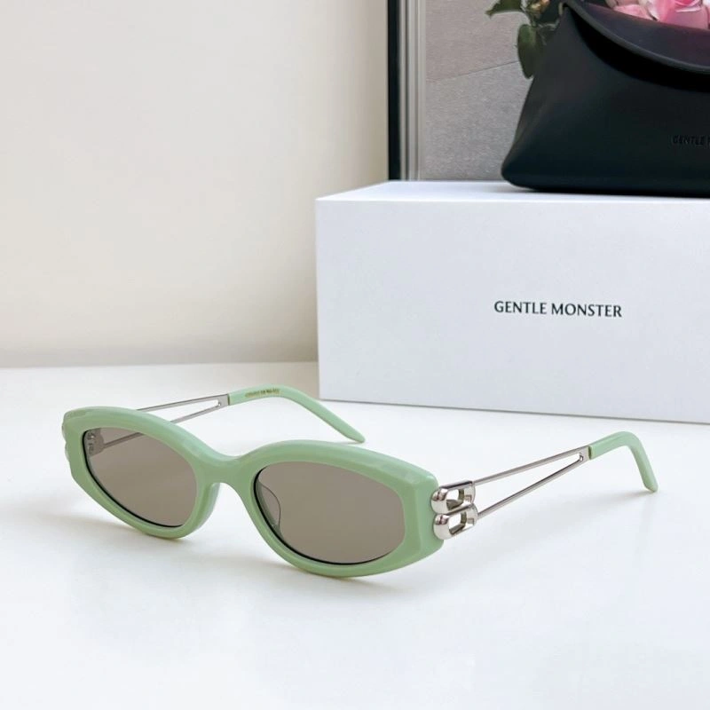 Effortless Gentle Monster Sunglasses 279381