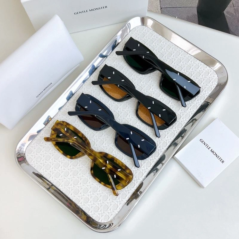 Versatile Gentle Monster Sunglasses 279373