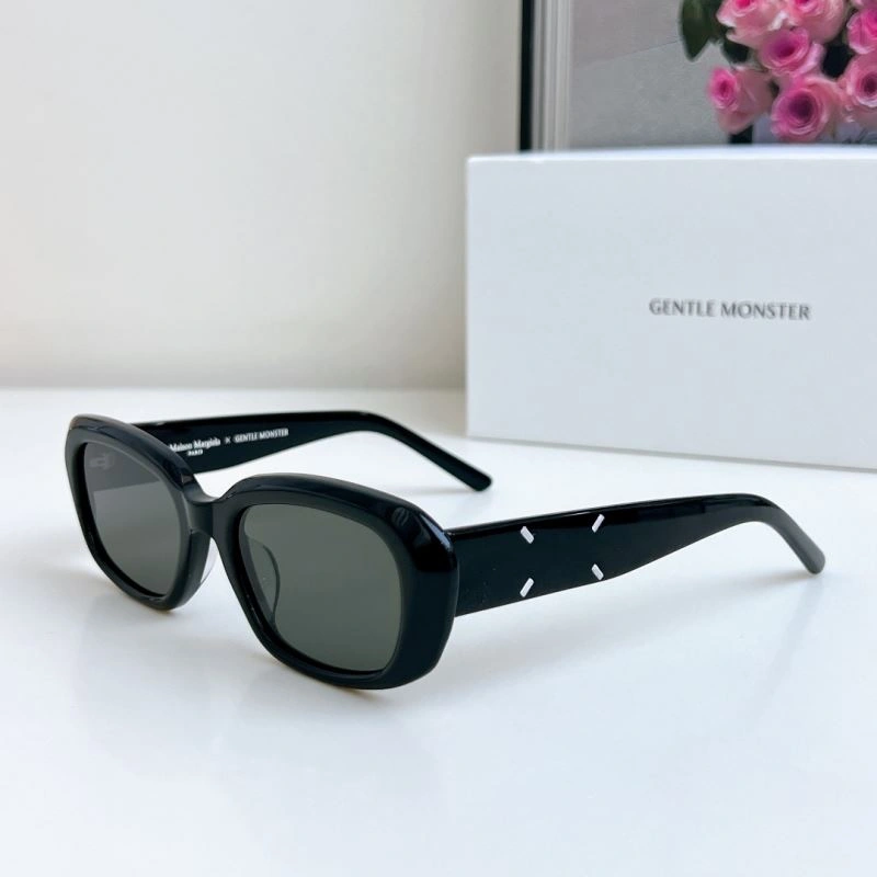 Versatile Gentle Monster Sunglasses 279373