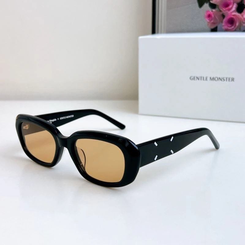 Versatile Gentle Monster Sunglasses 279373