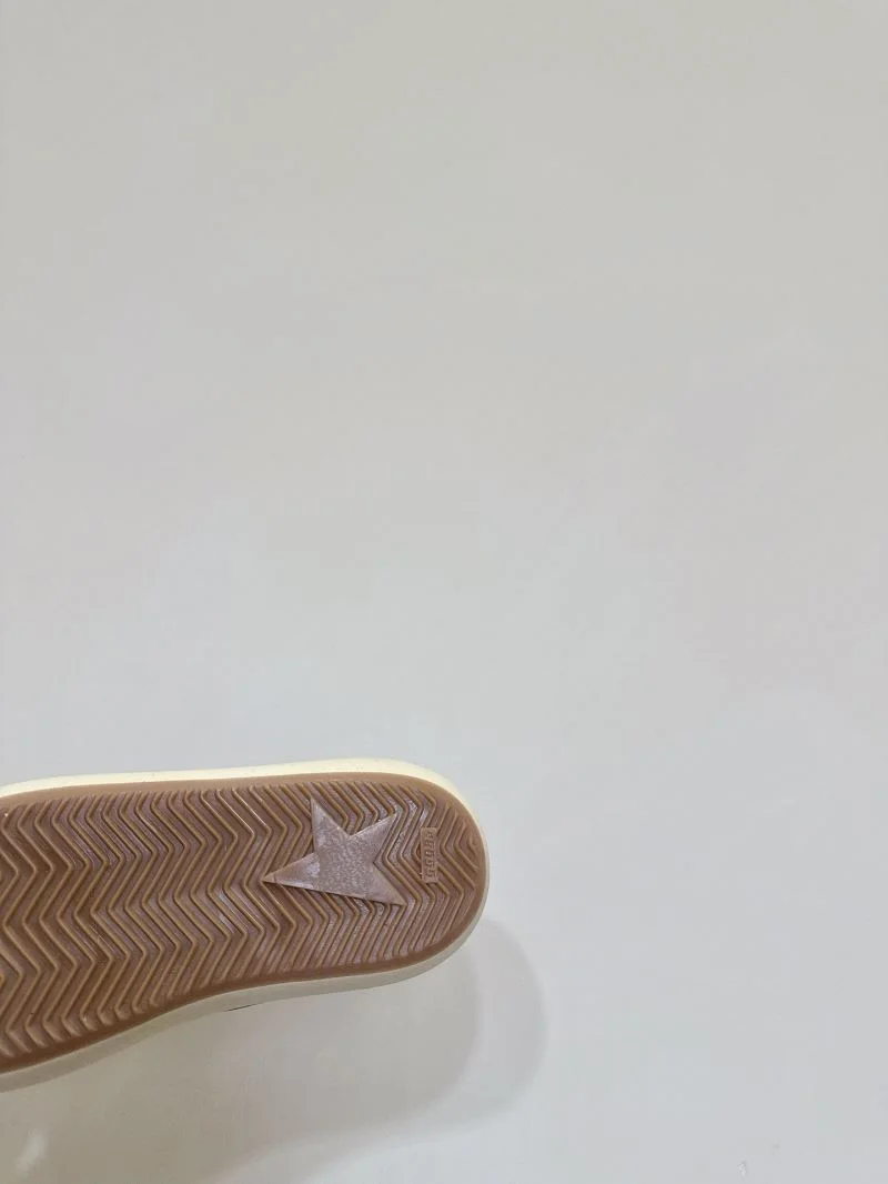 SportInspired Ggdb Shoes 8127