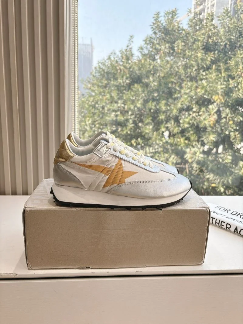 WaterResistant Ggdb Shoes 8160