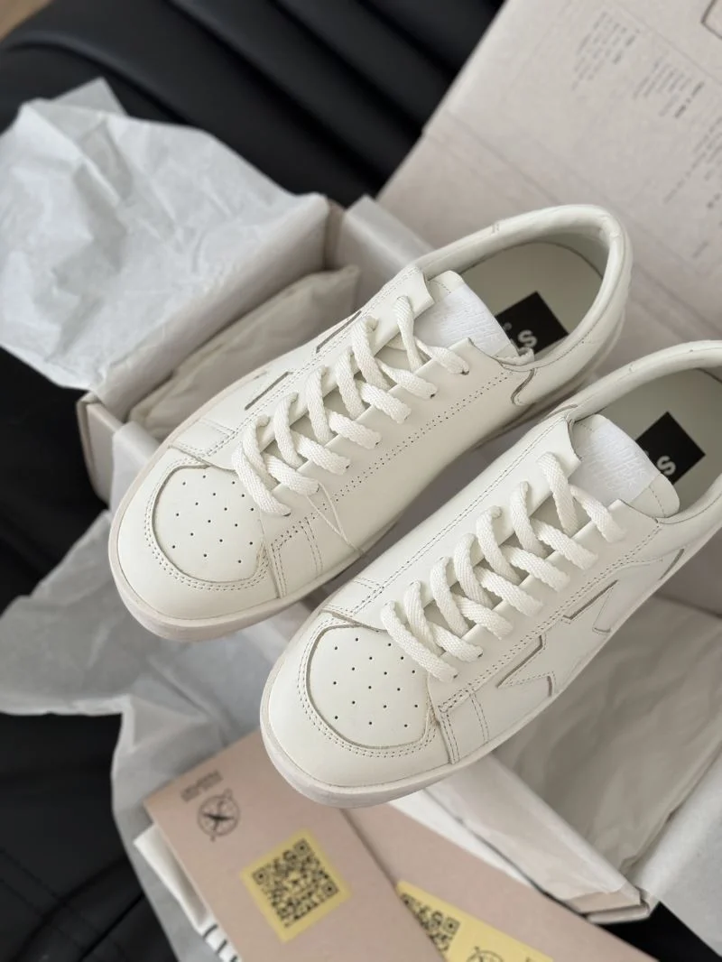 Seasonal Ggdb Shoes 8138