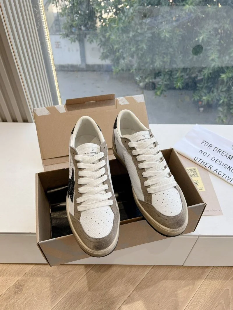 WellDesigned Ggdb Shoes 15726