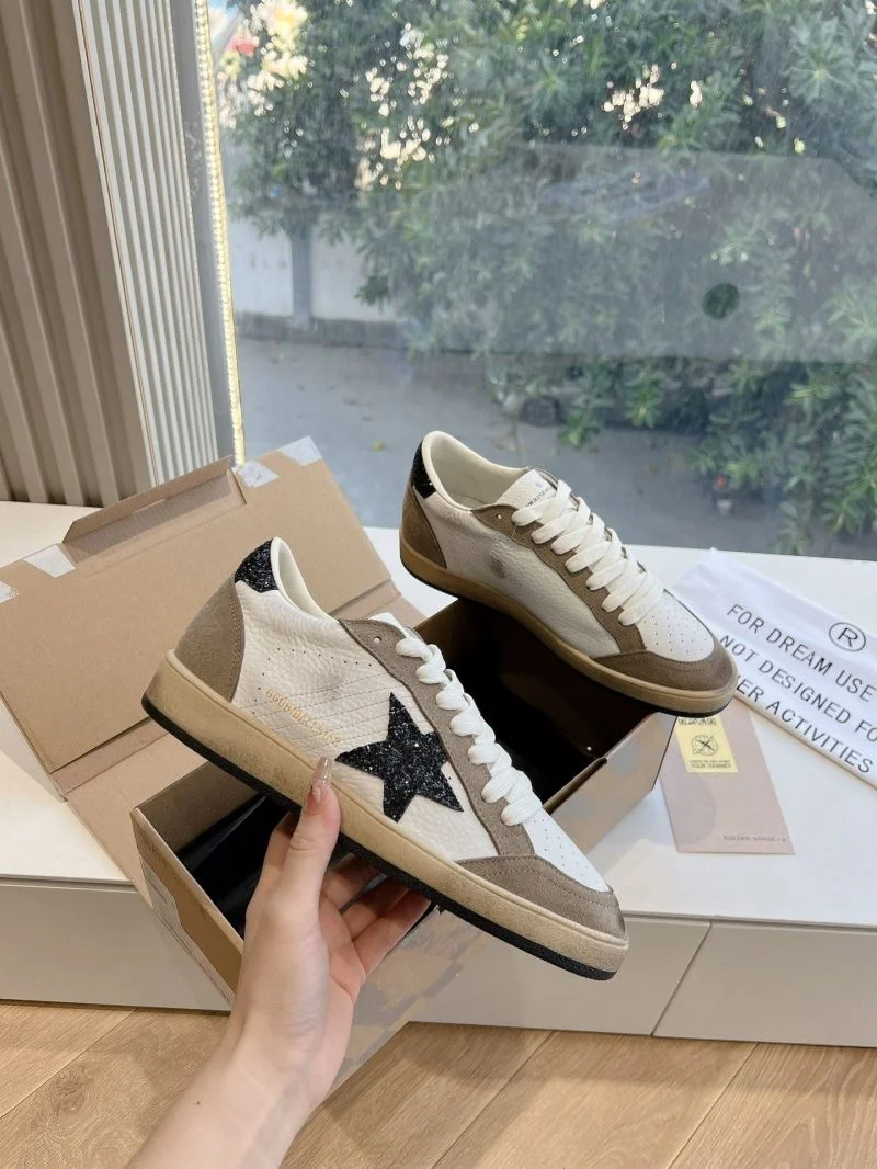 WellDesigned Ggdb Shoes 15726
