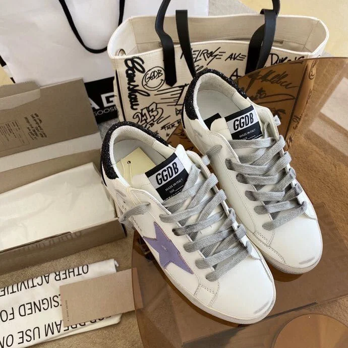 Versatile Ggdb Shoes 6508