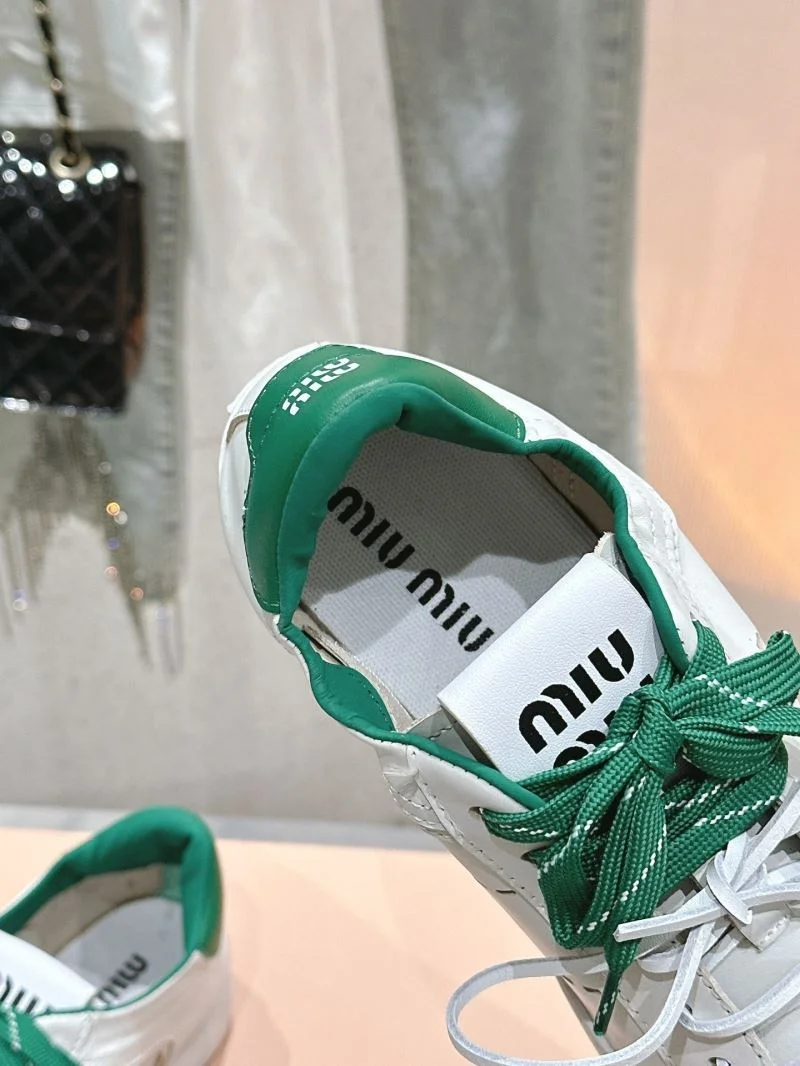 Durable Ggdb Shoes 6440