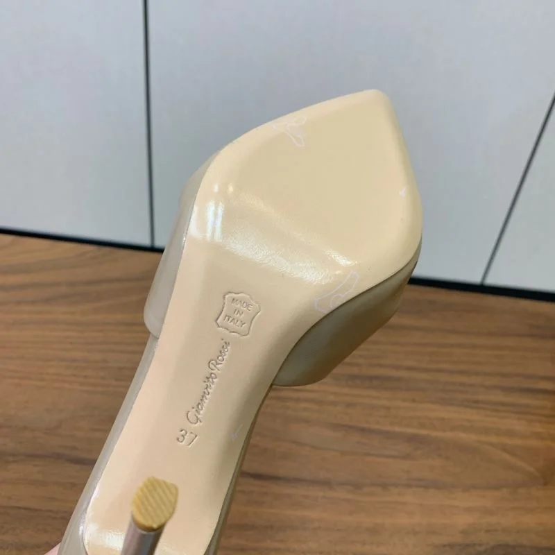 Gianvito Rossi Sandals Sleek 12374