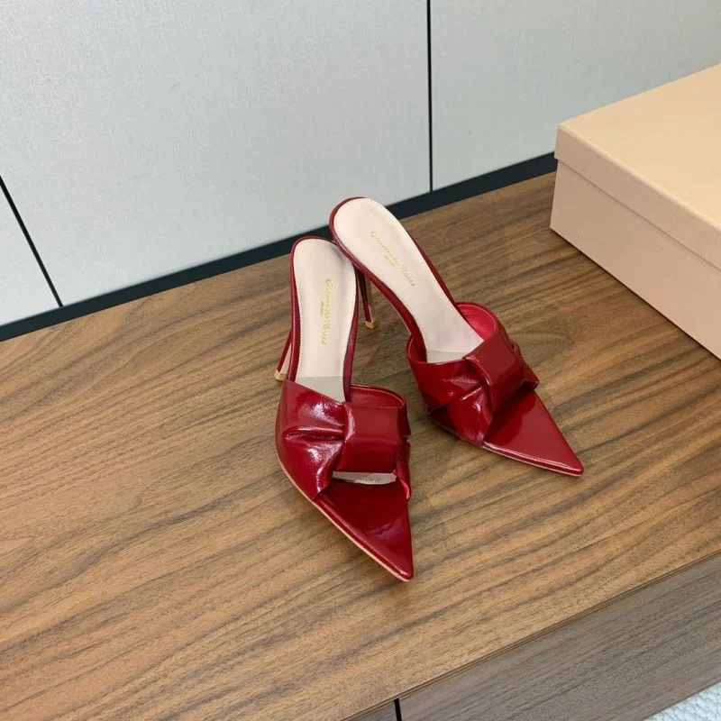 ModernLook Gianvito Rossi Sandals 12362