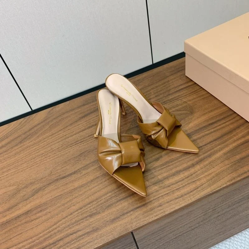 Gianvito Rossi Sandals Compact 12371