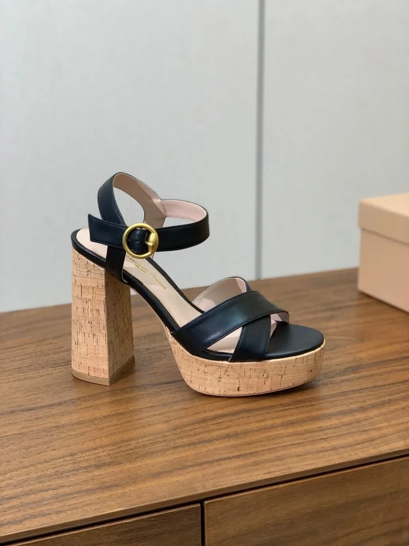 Gianvito Rossi Sandals FashionForward 12381