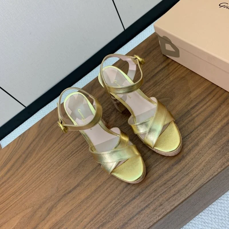 Gianvito Rossi Sandals Attractive 12370