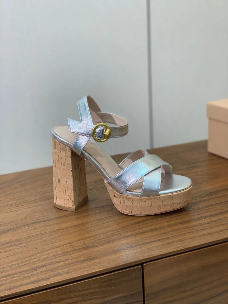 Gianvito Rossi Sandals Sleek 12364