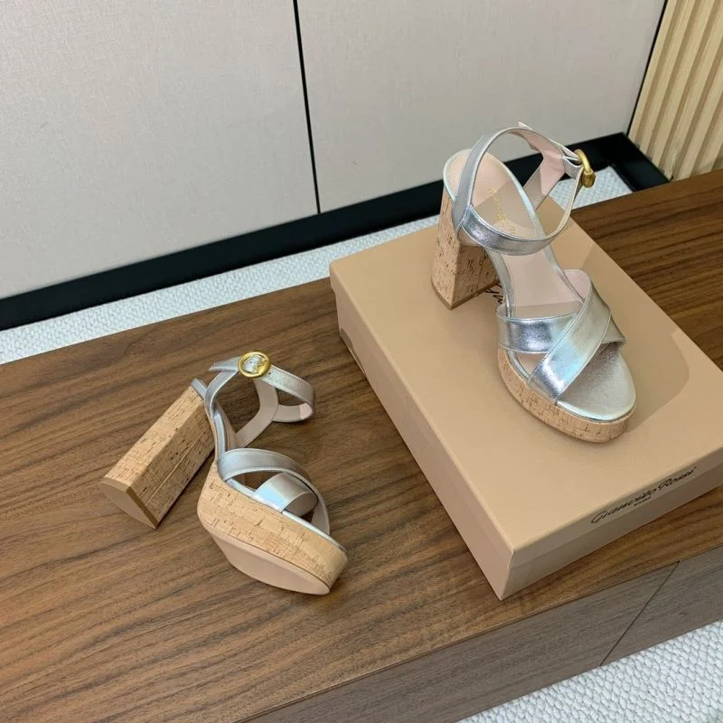 Gianvito Rossi Sandals Sleek 12364