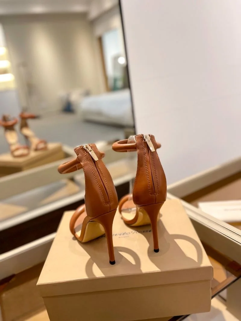 Gianvito Rossi Sandals BestValue 10083