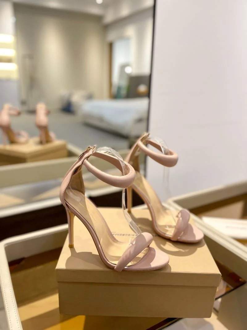 Chic Gianvito Rossi Sandals 10086