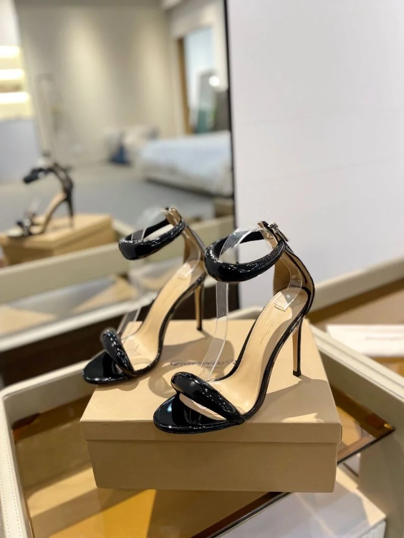 Thermal Gianvito Rossi Sandals 10072