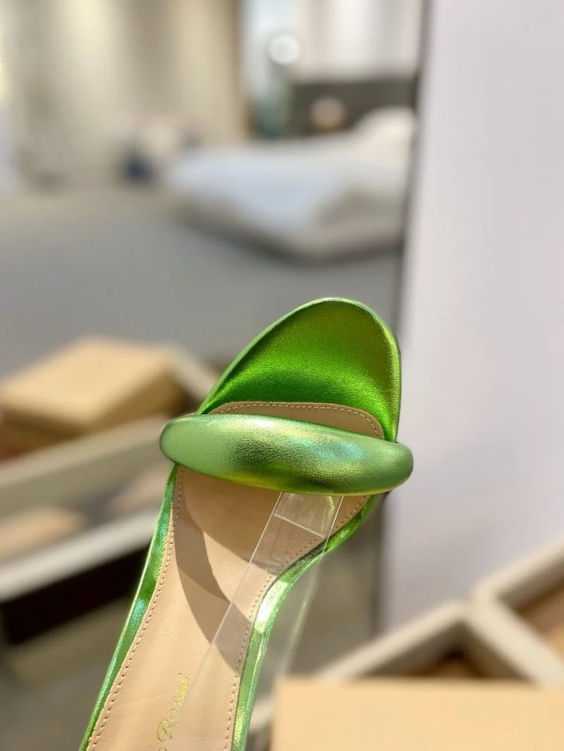 NewStyle Gianvito Rossi Sandals 10076