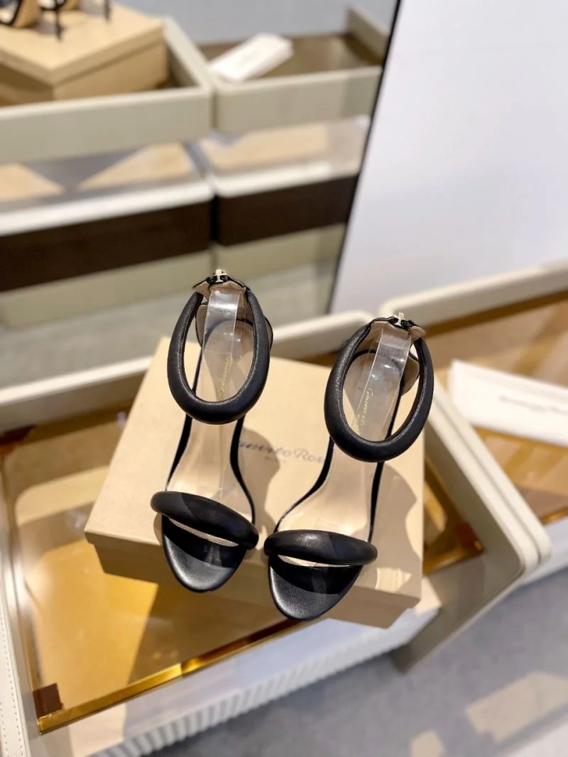 SmoothTexture Gianvito Rossi Sandals 10077