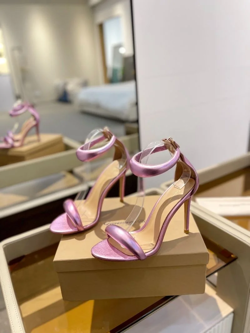 Gianvito Rossi Sandals Bold 10066